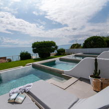 White Suites Resort, Afytos — photo 3