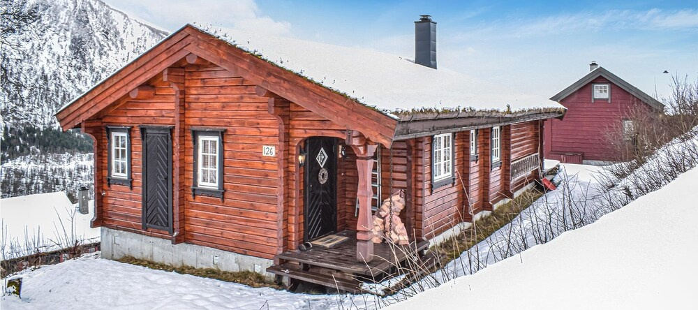 Beautiful Home in Vossestrand With 3 Bedrooms and Wifi, 米尔克达伦 — 照片 1