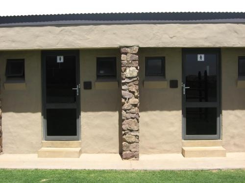 Lake Grappa Guestfarm, 奥赫拉比斯 — 照片 1