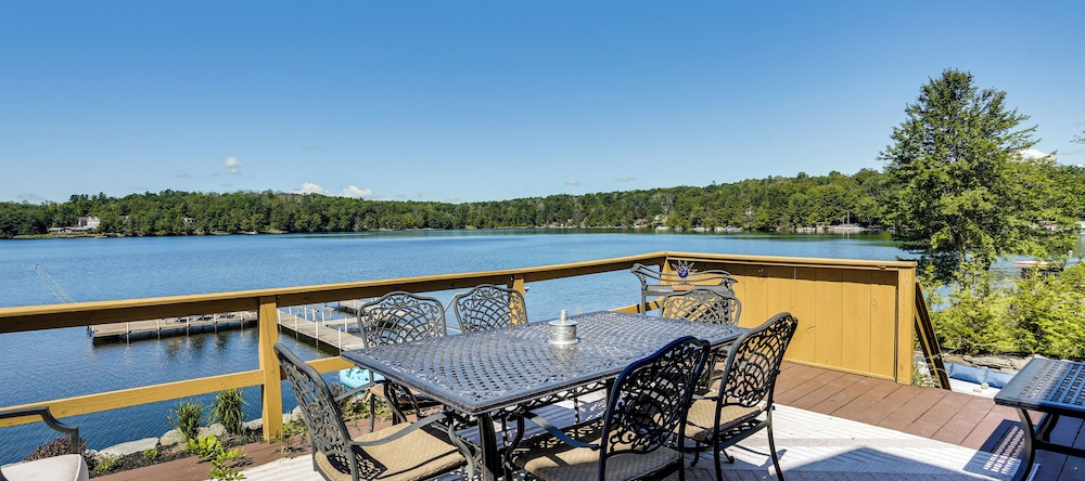 Waterfront Home On White Lake: Near Bethel Woods!, Бетел — фото 1