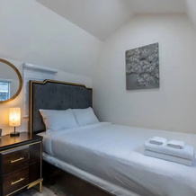 Stunning LA Luxury Retreat Ideal for Work or Play, 蒙特雷帕克 — 照片 2