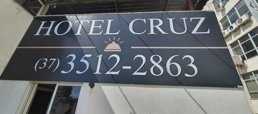 Hotel Cruz, Дивинополис — фото 1