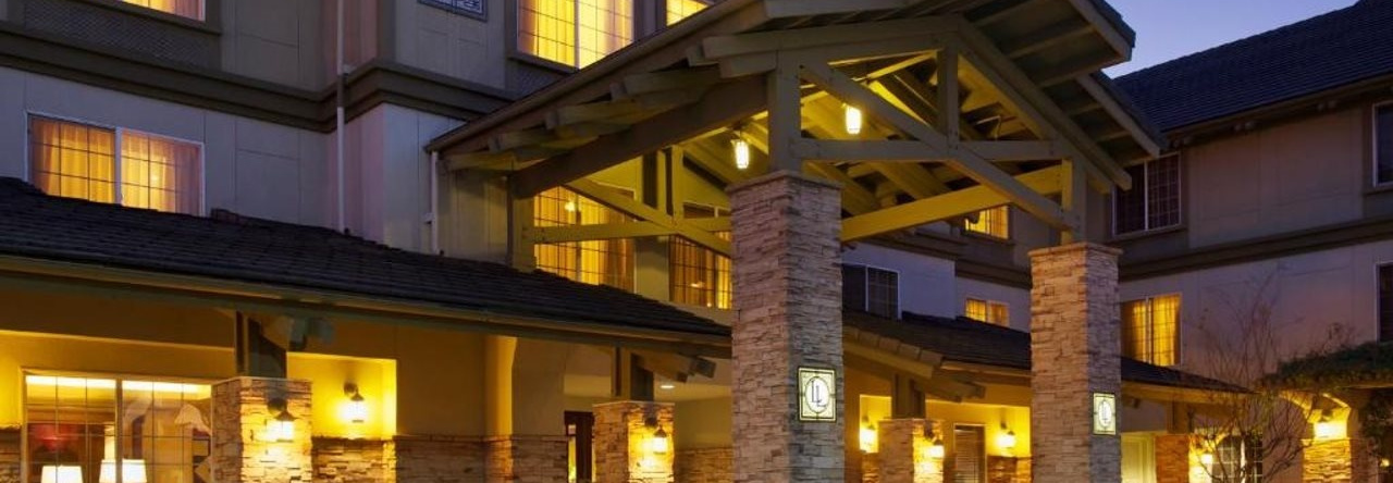 Larkspur Landing Extended Stay Suites Hillsboro, Хиллсборо — фото 1