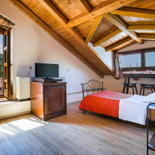 Authentic Suites In Fiscardo, Fiskardo — photo 4