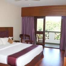 River Banks Madaparambil Resort, Тходупужа — фото 2