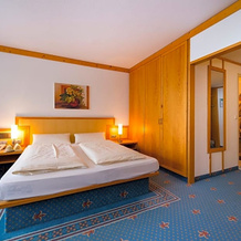 Alpensporthotel Mutterberg, 诺伊施蒂夫特 — 照片 2