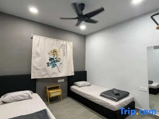 Sam Choon Homestay 4ROOM 4BATH 4CARPARK WHOLEHOUSE, 峇株巴辖 — 照片 1