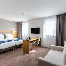 Brit Hotel Privilège Paris - Rosny, 罗尼苏布瓦 — 照片 4