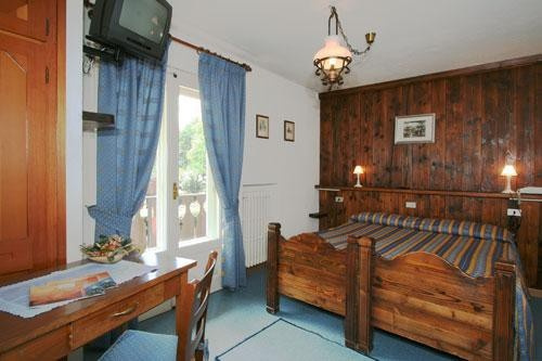 Petit Meuble, Курмайор — фото 1