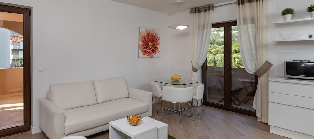 Apartments Setemana, Мартиновичи — фото 1