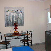 Budget Studio 2 - Renovated January 2020, Хараки — фото 2
