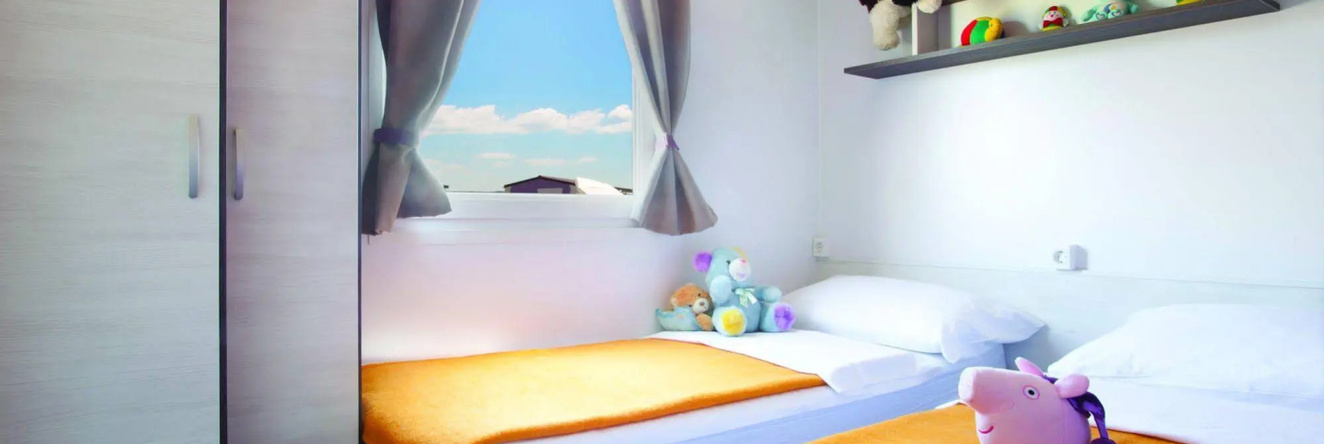 Aminess Planet Camping Holiday Homes Sirena, 诺维格勒 — 照片 1