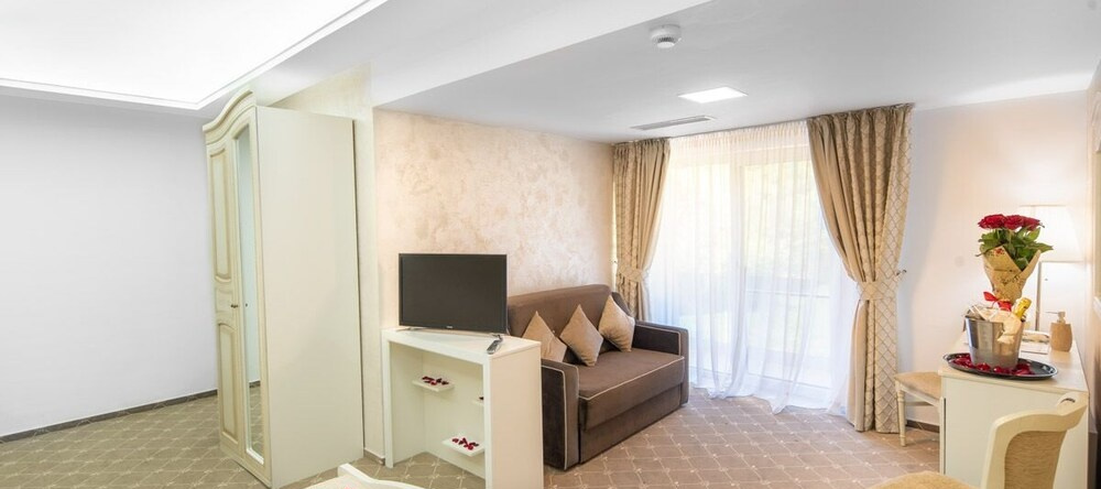 Carpentiere Arena Hotel & SPA, 勒希纳里 — 照片 1