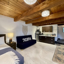 Little Bear Garden View Jean Marie Suite, Royston — photo 4