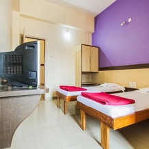 SPOT ON 60208 Hotel Ashoka Deluxe Lodging And Restaurant, 哈韦里 — 照片 2