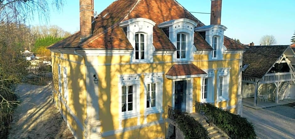 Maison D'hotes Au Cœur Des Lacs (Adults Only), Люзиньи-Сюр-Барс — фото 1