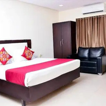 Hotel Sitara Grand, 拉贾马亨德拉瓦拉姆 — 照片 3