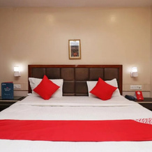 Hotel Alankar Greens by OYO Rooms, 安比卡普尔 — 照片 5