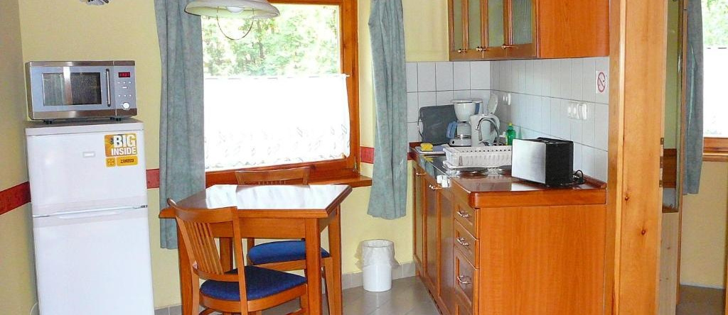 Zöld Sziget Apartmanház, Генесдиас — фото 1