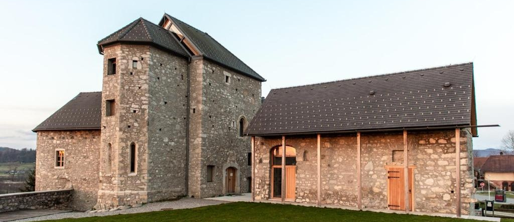 Vinica Castle, Metlika — photo 1