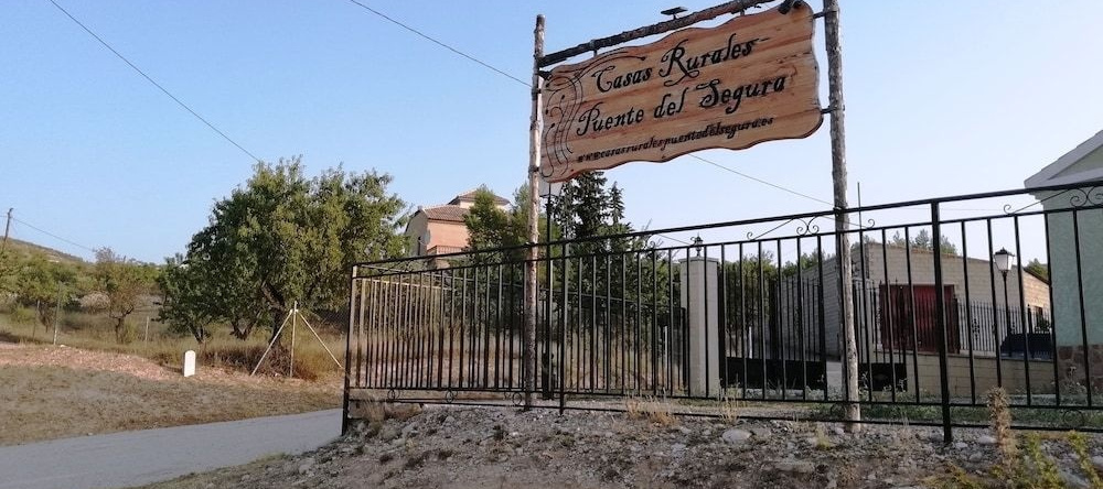 Casa Rural Puente Del Segura A, 埃尔切德拉谢拉 — 照片 1