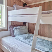 Nice Home in Færvik With Wifi, 3 Bedrooms and Outdoor Swimming Pool, 阿伦达尔 — 照片 2