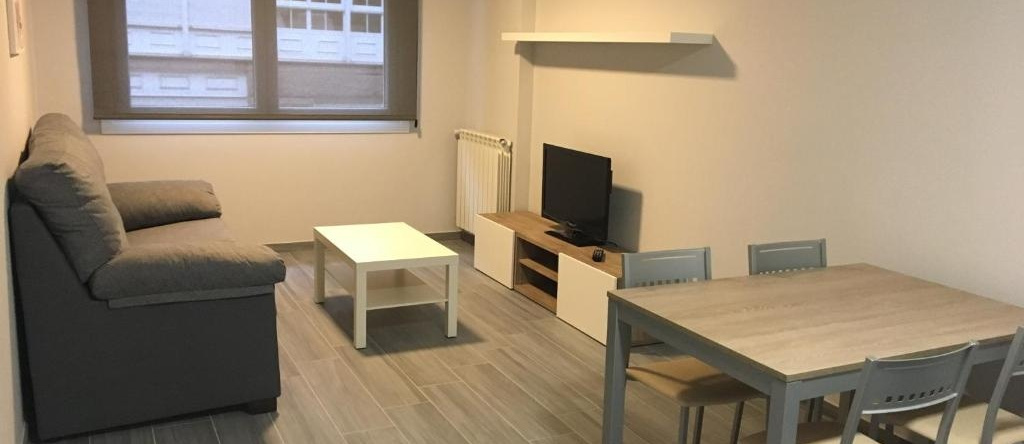 dpCristal City Apartments, Sarria — photo 1