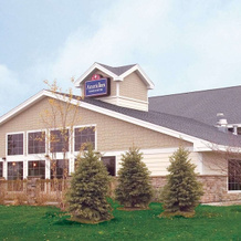 AmericInn Lodge & Suites Charlevoix, 博因福尔斯 — 照片 2