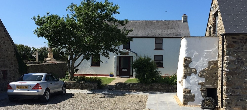 Newgale Lodge, Roch — photo 1