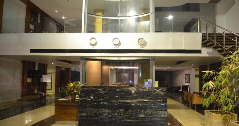 Hotel Sea Rock Villa, 达曼 — 照片 1