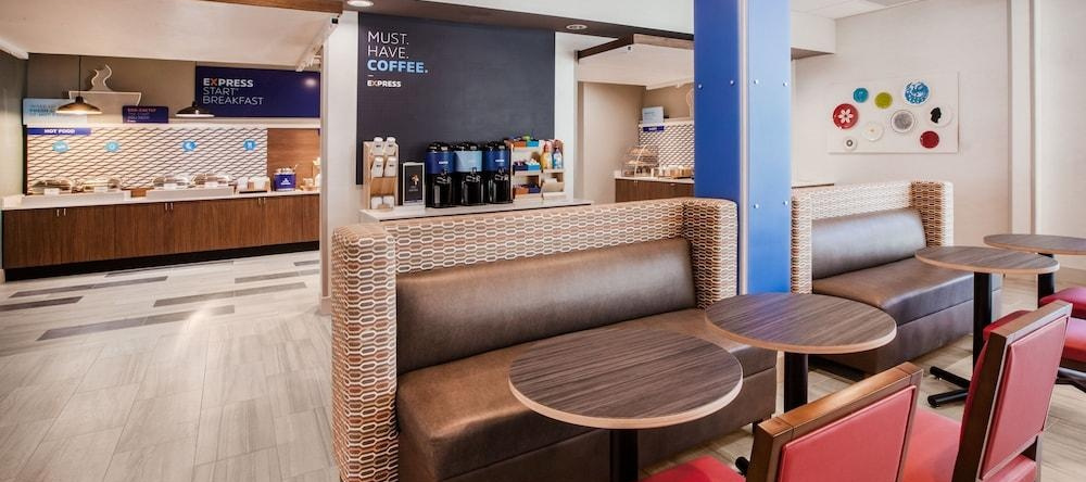 Holiday Inn Express Richburg By Ihg, Ричберг — фото 1