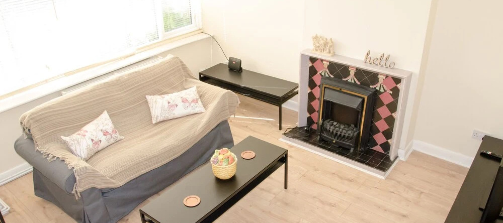 NEW 1BD Detached House in the Heart of Lincoln, 北海克姆 — 照片 1