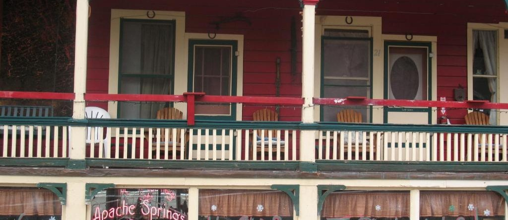 The Inn At Castle Rock, 比斯比 — 照片 1