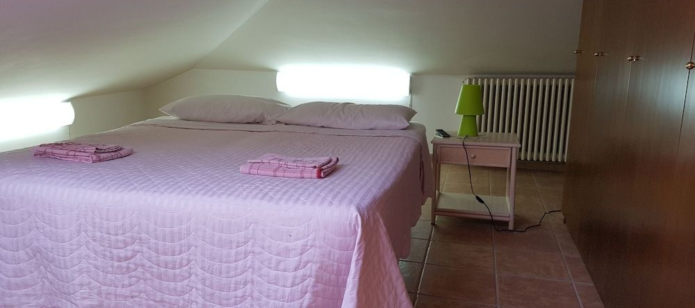 Casa Via Vigo, 阿奇雷亚莱 — 照片 1
