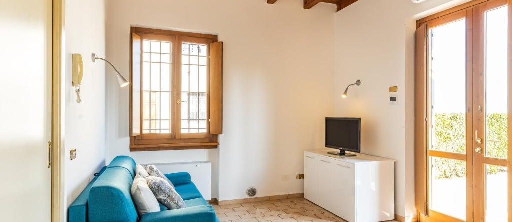 Il Casale Lonato - by Host4U, 洛纳托德尔加尔达 — 照片 1