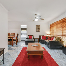 Maroochydore Family Home plus pool, Maroochydore — photo 3