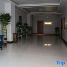 Grassland Red Theme Hotel, Chahar Youyi Houqi — photo 2