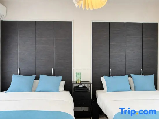 Free 7-Seater Car | Airport Transfer / Sunstone Residence 2F, Ginowan — photo 1