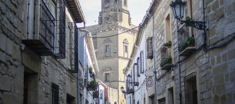 Ventana del Guadalquivir, 巴埃萨 — 照片 1