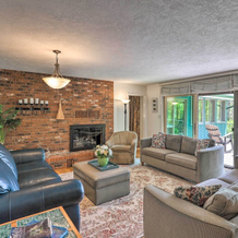 Stunning Fletcher Home: Hot Tub + Fire Pit!, 弗莱彻 — 照片 4