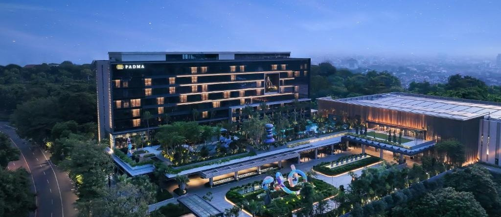 Padma Hotel Semarang, 三宝垄 — 照片 1