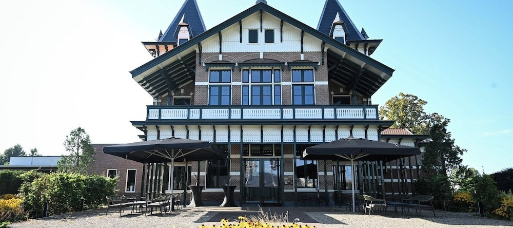Wapen Van Hengelo Residence Suites, Хенгело — фото 1
