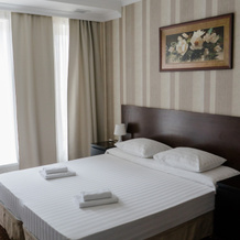 Regina Hotel, 库尔加宁斯克 — 照片 4