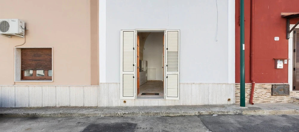 1884 Casa Del Miele, 瓜尼亚诺 — 照片 1