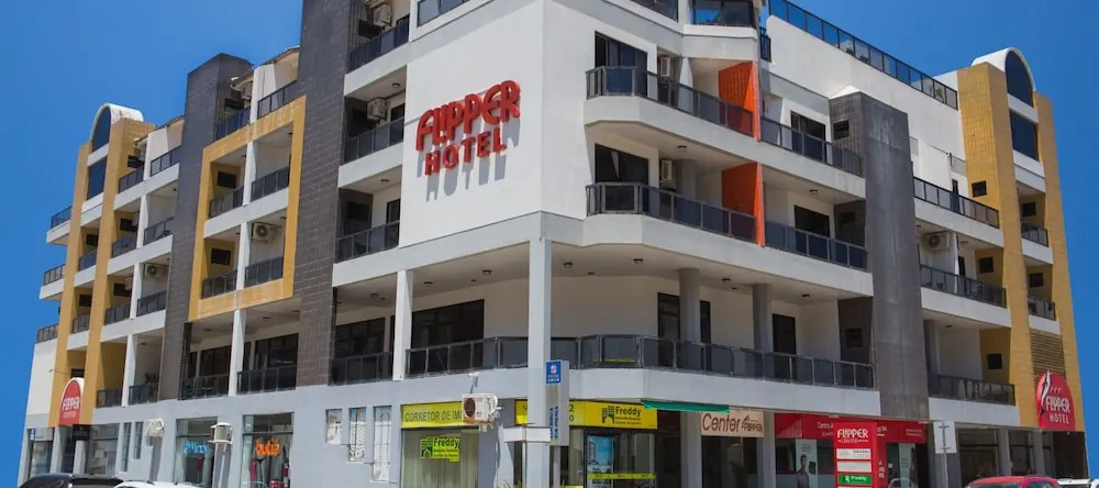 Flipper Hotel, 拉古纳 — 照片 1