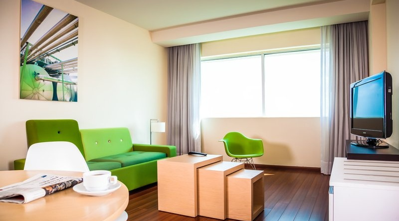 Hotel Courtyard By Marriott Toluca Aeropuerto, Толука — фото 1