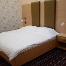 Zenti Plaza Hotel, 德罗贝塔-塞维林堡 — 照片 4