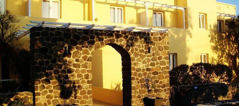 Zorbas Hotel Santorini, Санторини — фото 1
