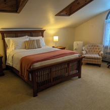 The Carriage House Inn Bed and Breakfast, Meadville — photo 3