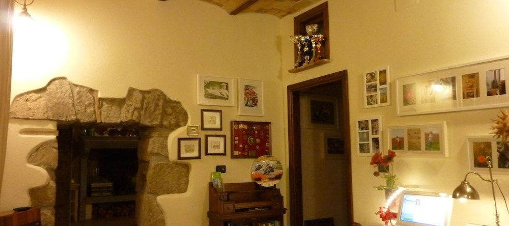 Casale dei Gelsi Bed & Breakfast, 卡斯蒂廖内因泰韦里纳 — 照片 1